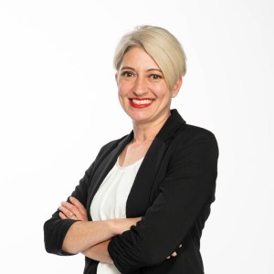 Theresa Vargas Theresa Vargas